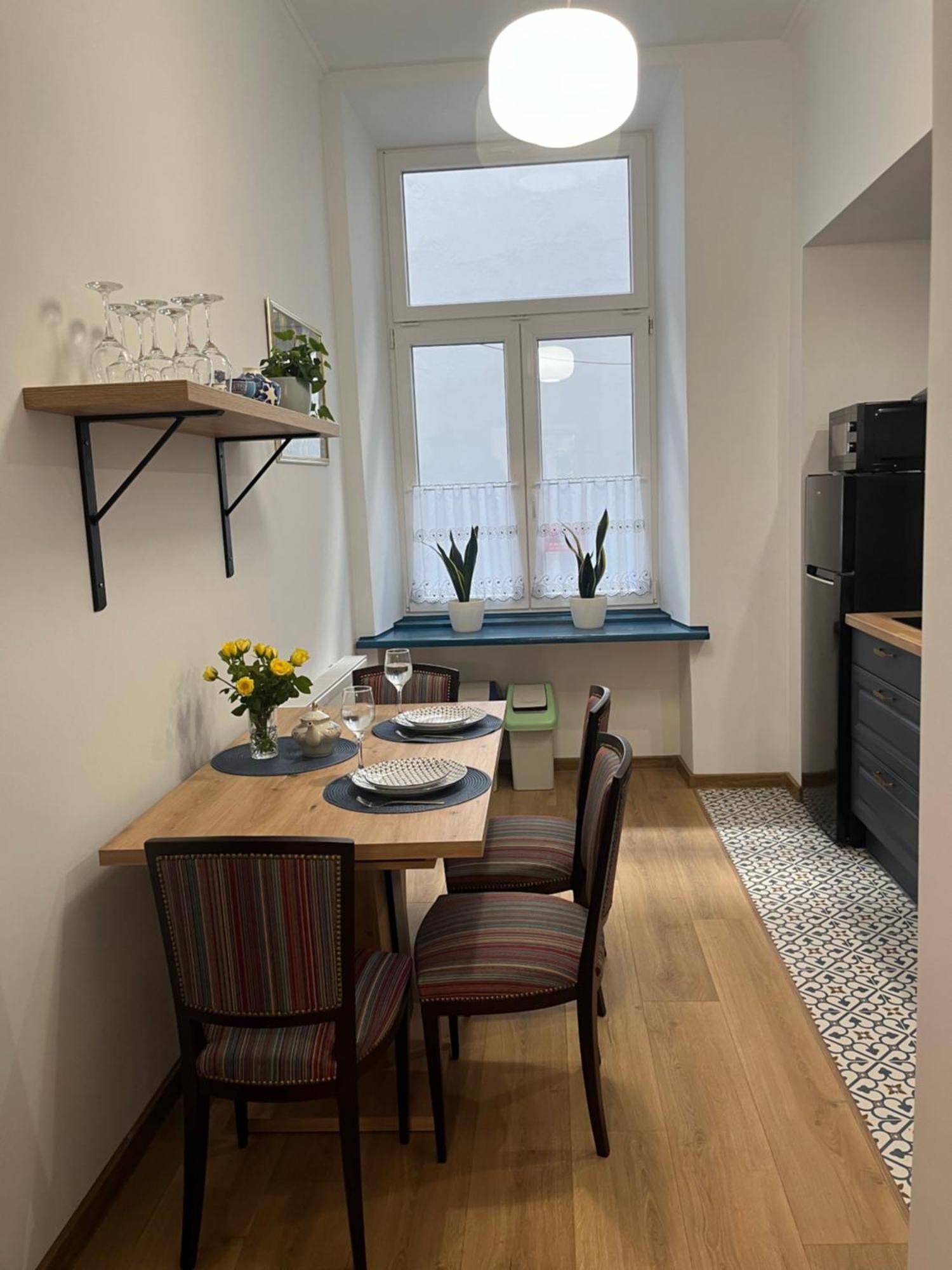 Wawel Crown Apartments Краків Екстер'єр фото