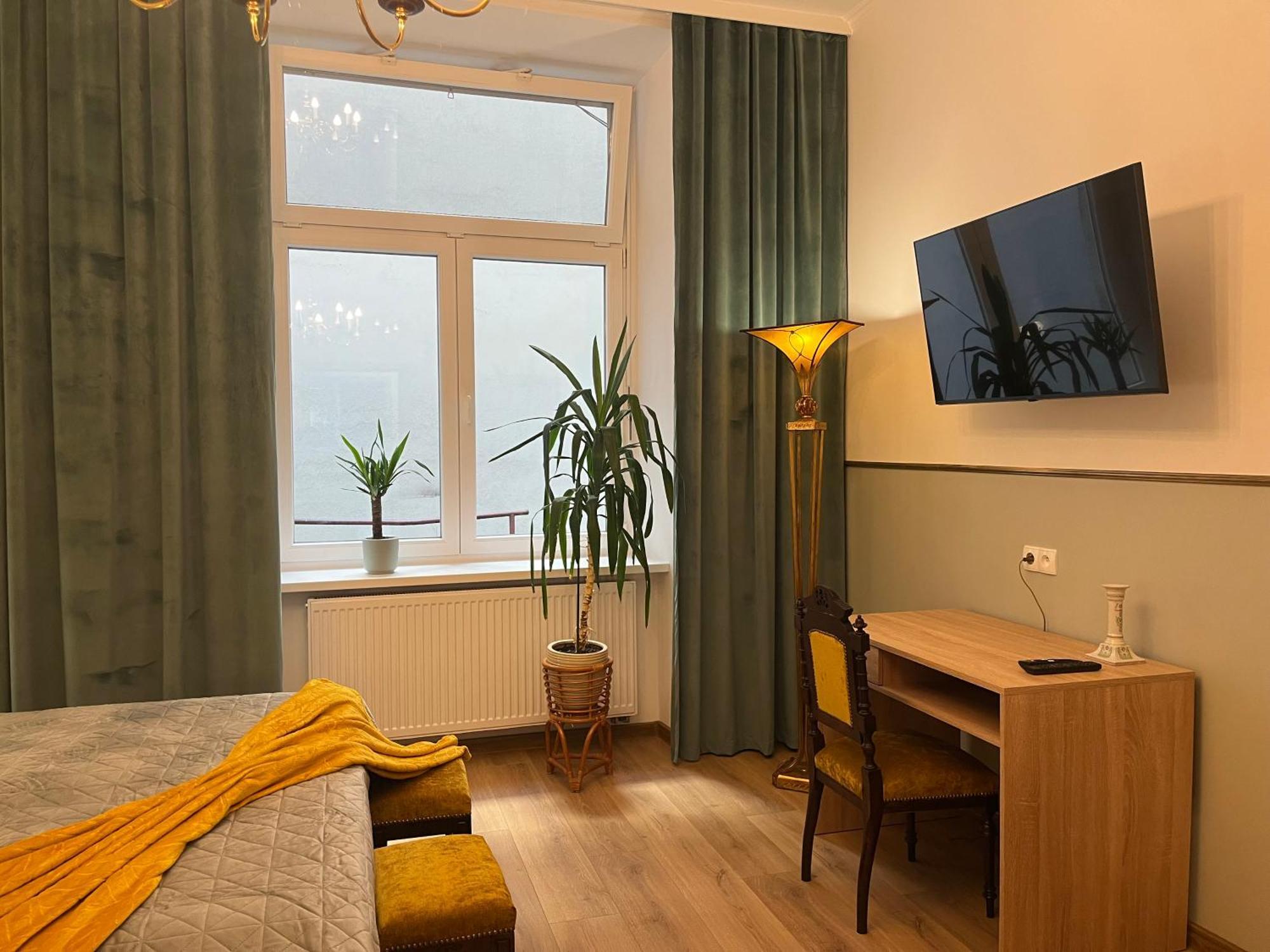 Wawel Crown Apartments Краків Екстер'єр фото